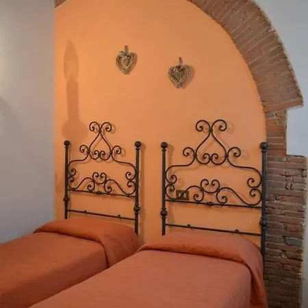 La Fontanella & Glamping 农家乐 苏韦雷托